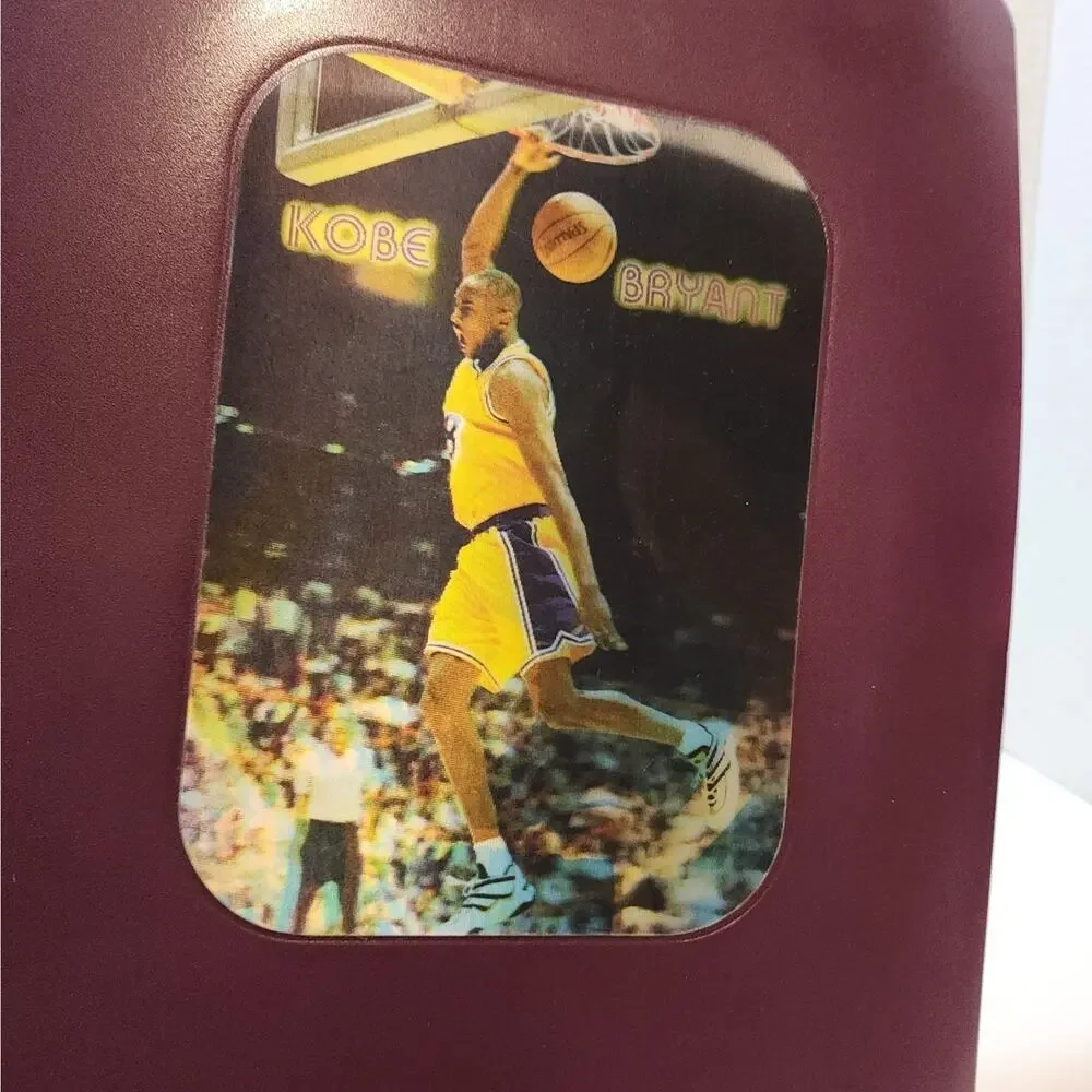 Rare 3-D Kobe Bryant School Folder Cool Moves Plastic 3 Ring Item #55002 Purple
